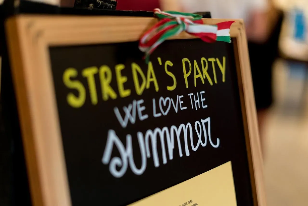 Farm stay Agriturismo Streda Wine & Country Holiday Vinci Italy